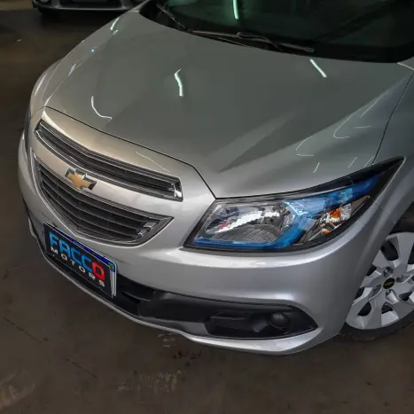 CHEVROLET Onix Hatch 1.4 4P FLEX LT, Foto 2
