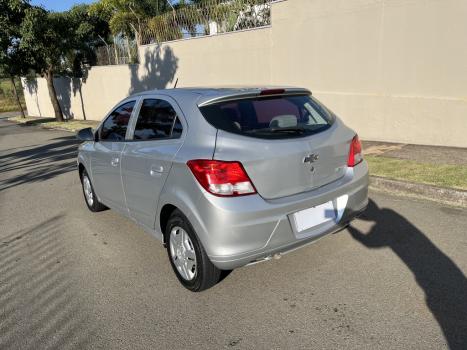 CHEVROLET Onix Hatch 1.0 4P FLEX LT, Foto 4