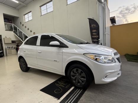 CHEVROLET Onix Hatch 1.0 4P FLEX LS, Foto 3