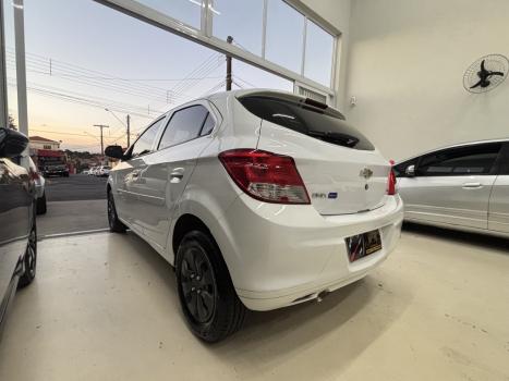 CHEVROLET Onix Hatch 1.0 4P FLEX LS, Foto 9