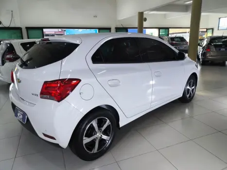 CHEVROLET Onix Hatch 1.4 4P FLEX LTZ, Foto 11