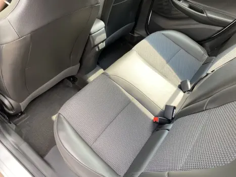 CHEVROLET Onix Hatch 1.0 4P FLEX LTZ TURBO AUTOMTICO, Foto 11