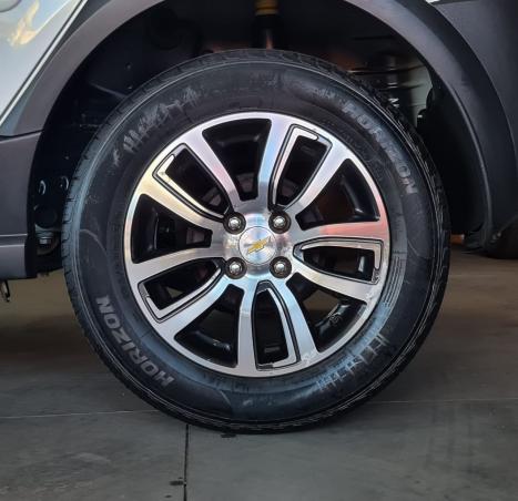 CHEVROLET Onix Hatch 1.4 4P FLEX ACTIV, Foto 3