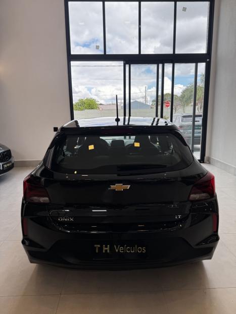 CHEVROLET Onix Hatch 1.0 4P FLEX LT, Foto 12