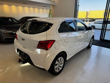 CHEVROLET Onix Hatch 1.0 4P FLEX LT, Foto 16