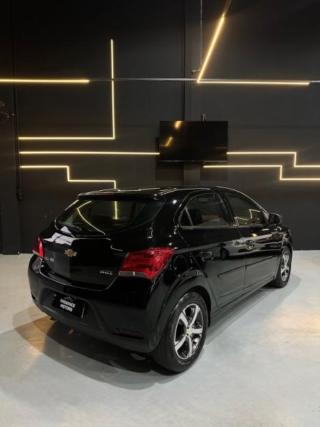 CHEVROLET Onix Hatch 1.4 4P FLEX LTZ, Foto 5