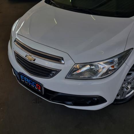 CHEVROLET Onix Hatch 1.0 4P FLEX LT, Foto 2