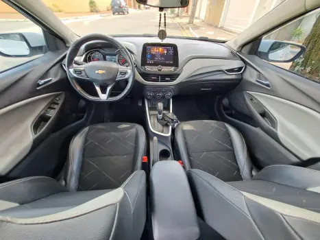 CHEVROLET Onix Hatch 1.0 12V 4P FLEX PLUS TURBO AUTOMTICO, Foto 8