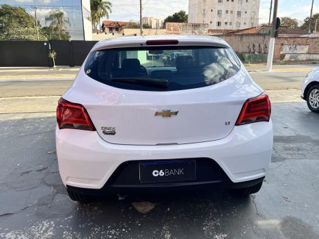 CHEVROLET Onix Hatch 1.0 4P FLEX LT, Foto 5