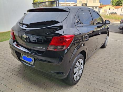 CHEVROLET Onix Hatch 1.4 4P FLEX LT, Foto 2