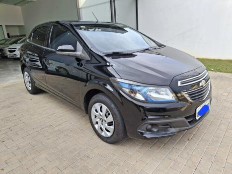 CHEVROLET Onix Hatch 1.4 4P FLEX LT, Foto 5