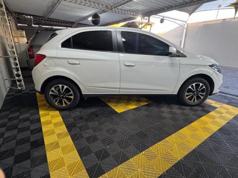 CHEVROLET Onix Hatch 1.4 4P FLEX LTZ, Foto 5