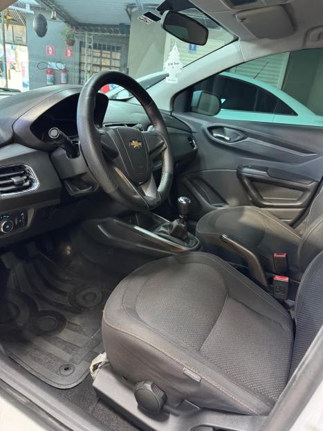 CHEVROLET Onix Hatch 1.4 4P FLEX LTZ, Foto 8