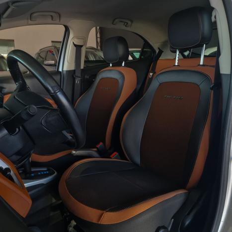 CHEVROLET Onix Hatch 1.4 4P FLEX ACTIV AUTOMTICO, Foto 9