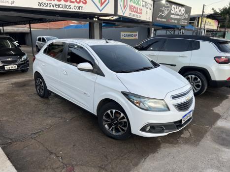 CHEVROLET Onix Hatch 1.4 4P FLEX LTZ, Foto 5