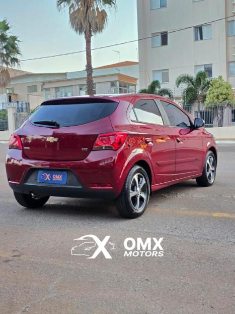 CHEVROLET Onix Hatch 1.4 4P FLEX LTZ, Foto 9