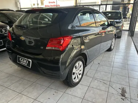 CHEVROLET Onix Hatch 1.0 4P FLEX LT, Foto 3
