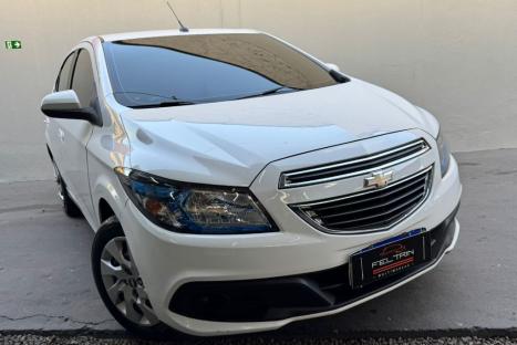 CHEVROLET Onix Hatch 1.4 4P FLEX LT, Foto 1