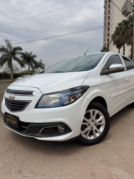 CHEVROLET Onix Hatch 1.0 4P FLEX LT LOLLAPALOOZA, Foto 4