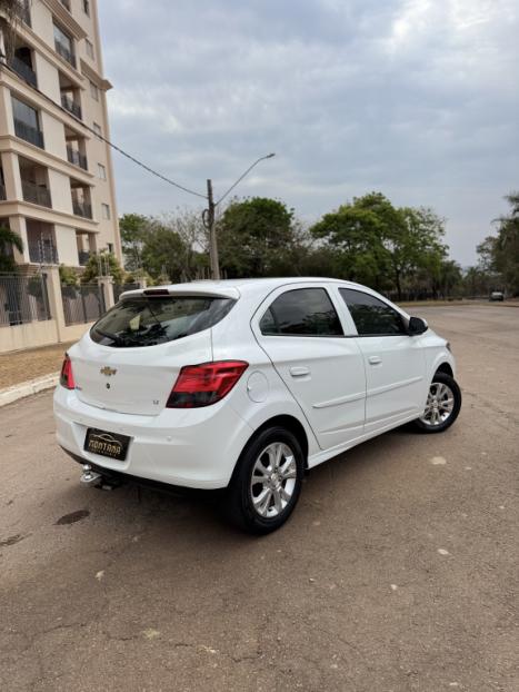 CHEVROLET Onix Hatch 1.0 4P FLEX LT LOLLAPALOOZA, Foto 8