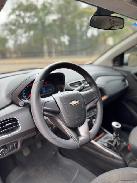 CHEVROLET Onix Hatch 1.0 4P FLEX LT LOLLAPALOOZA, Foto 11