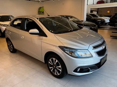 CHEVROLET Onix Hatch 1.4 4P FLEX LTZ, Foto 2