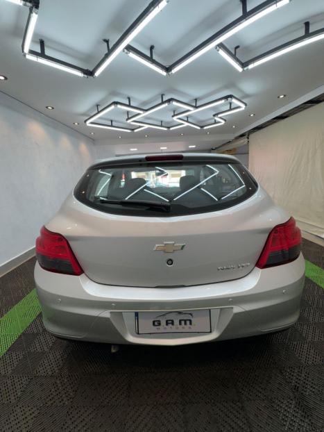 CHEVROLET Onix Hatch 1.4 4P FLEX LTZ, Foto 5