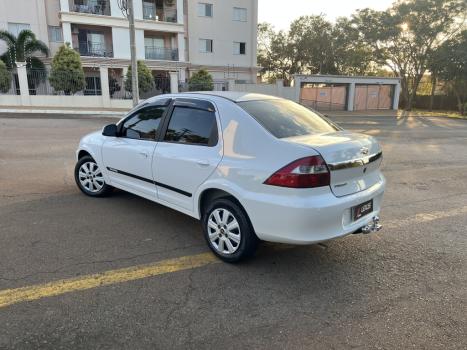 CHEVROLET Prisma 1.4 4P LT FLEX, Foto 4