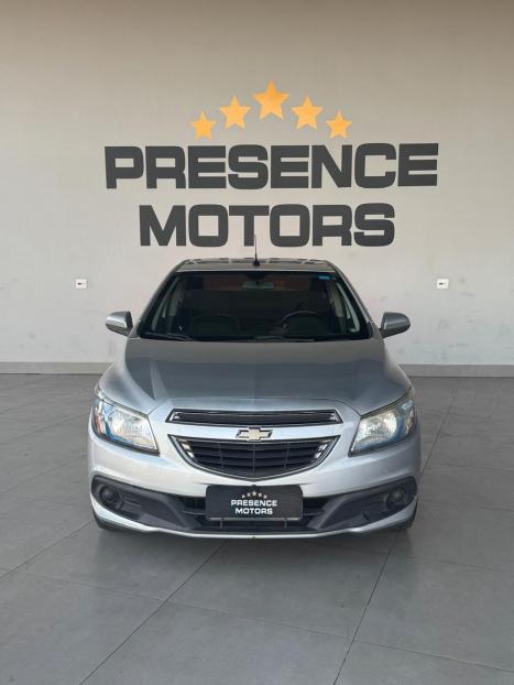 CHEVROLET Prisma 1.4 4P LT FLEX, Foto 2