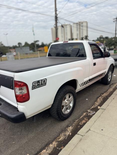 CHEVROLET S10 2.4 FLEX ADVANTAGE CABINE SIMPLES, Foto 3