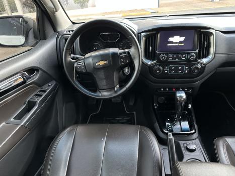 CHEVROLET S10 2.8 12V HIGH COUNTRY CABINE DUPLA 4X4 TURBO DIESEL AUTOMTICO, Foto 9