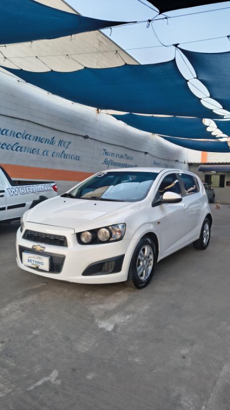 CHEVROLET Sonic Hatch 1.6 16V 4P LT FLEX, Foto 2