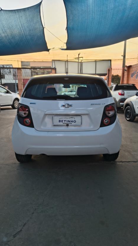 CHEVROLET Sonic Hatch 1.6 16V 4P LT FLEX, Foto 4