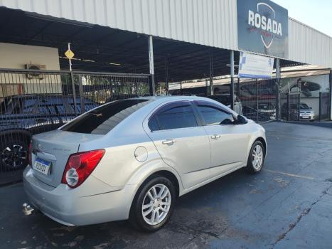 CHEVROLET Sonic Sedan 1.6 16V 4P LTZ FLEX AUTOMTICO, Foto 4