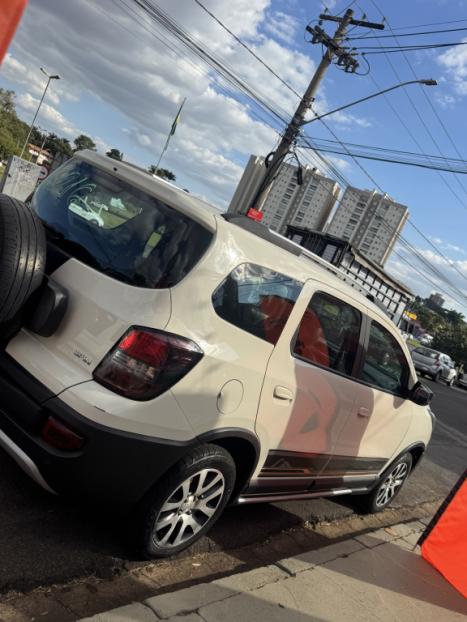 CHEVROLET Spin 1.8 4P FLEX ACTIVE5 AUTOMTICO, Foto 3