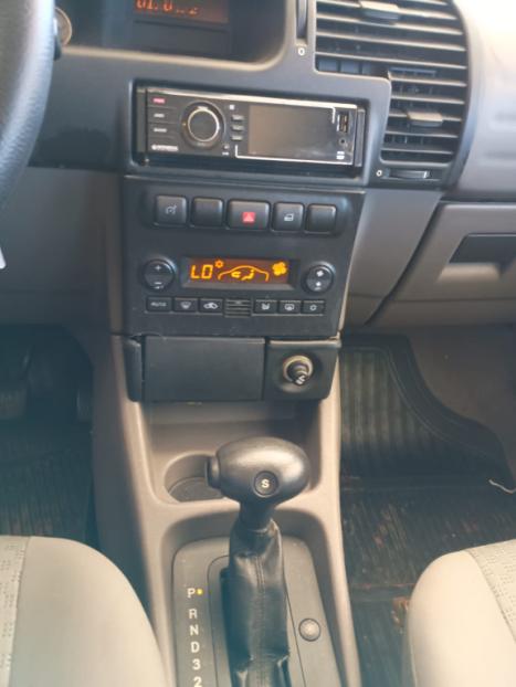 CHEVROLET Zafira 2.0 4P ELITE FLEX 7 LUGARES AUTOMTICO, Foto 4