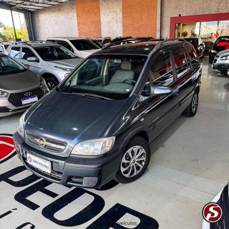 CHEVROLET Zafira 2.0 4P FLEX EXPRESSION 7 LUGARES AUTOMTICO, Foto 2