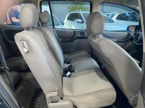 CHEVROLET Zafira 2.0 4P FLEX EXPRESSION 7 LUGARES AUTOMTICO, Foto 13