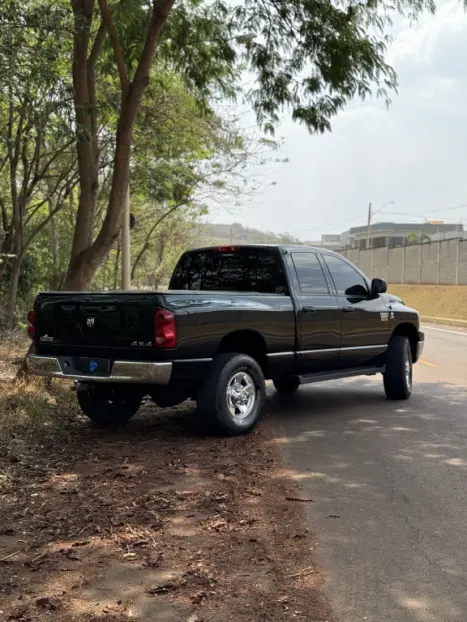 DODGE Ram 6.7 I6 24V 4P 2500 LARAMIE 4X4 TURBODIESEL  AUTOMTICO CABINE DUPLA, Foto 3