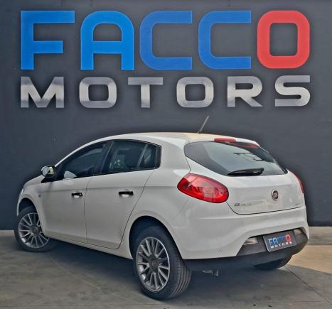 FIAT Bravo 1.8 16V 4P ESSENCE FLEX, Foto 2