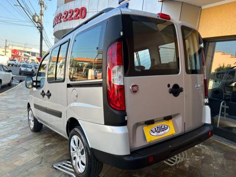 FIAT Doblo 1.8 16V 4P FLEX ESSENCE 7 LUGARES, Foto 4