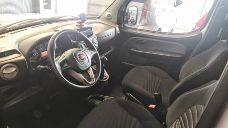 FIAT Doblo 1.8 16V 4P FLEX ESSENCE 7 LUGARES, Foto 6