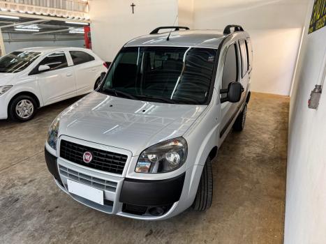 FIAT Doblo 1.8 16V 4P FLEX ESSENCE 7 LUGARES, Foto 3