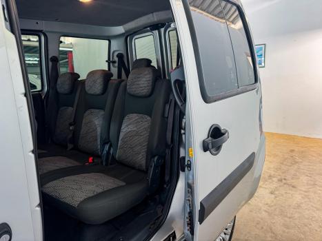 FIAT Doblo 1.8 16V 4P FLEX ESSENCE 7 LUGARES, Foto 8