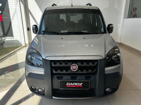 FIAT Doblo 1.8 16V 4P FLEX ADVENTURE 6 LUGARES, Foto 2