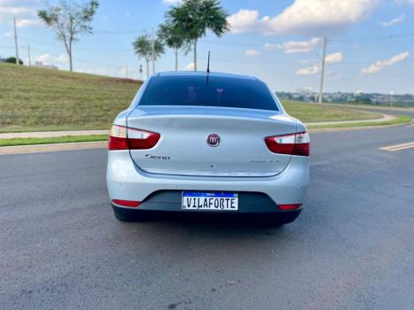 FIAT Grand Siena 1.6 16V 4P ESSENCE FLEX, Foto 4