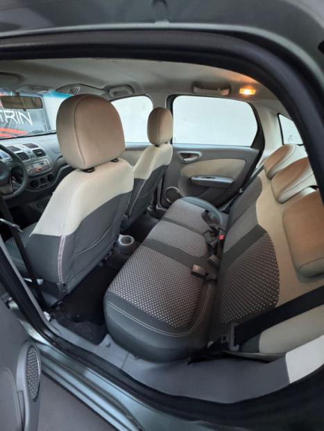 FIAT Grand Siena 1.6 16V 4P ESSENCE FLEX, Foto 10