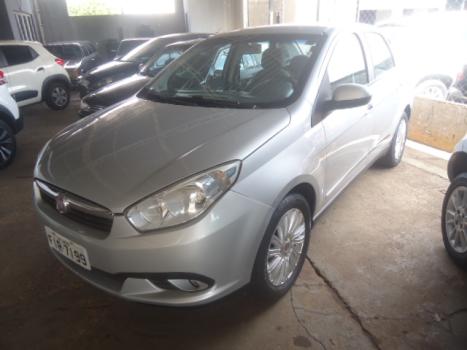 FIAT Grand Siena 1.6 16V 4P ESSENCE FLEX, Foto 2