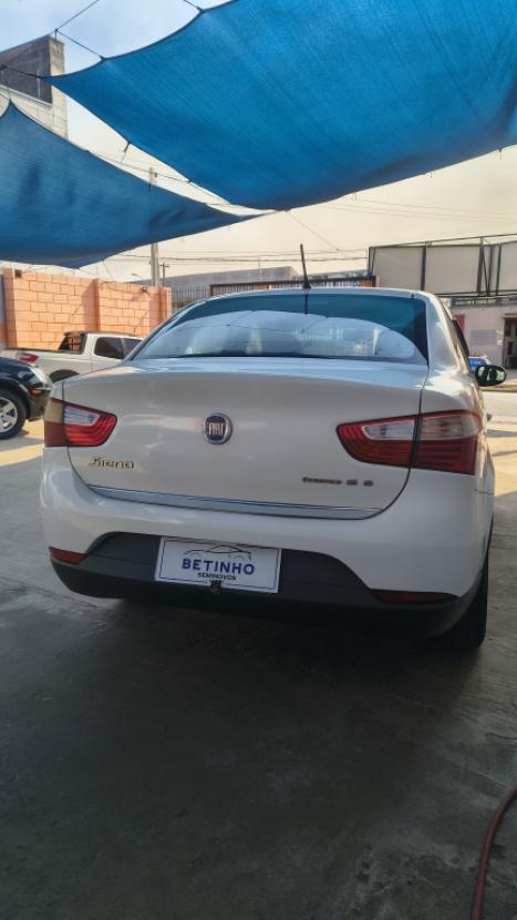 FIAT Grand Siena 1.6 16V 4P ESSENCE FLEX, Foto 3