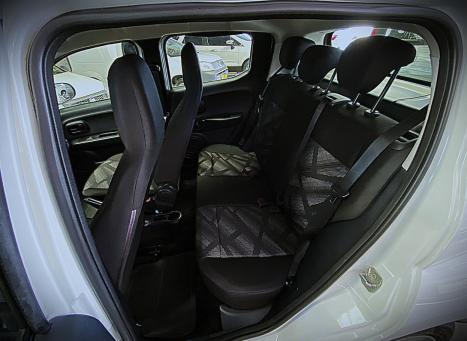 FIAT Mobi 1.0 4P FLEX DRIVE FIRE FLY, Foto 8
